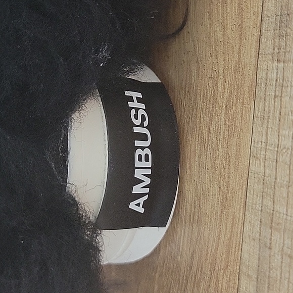 Converse high top Brand new in the box. - Picture 5 of 13